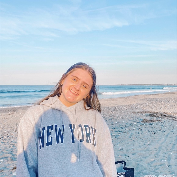 Meet your Posher, Emma - Picture 1 of 1